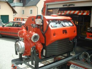* 140 Kg * 1200 Liter Förderleistung bei 10 bar